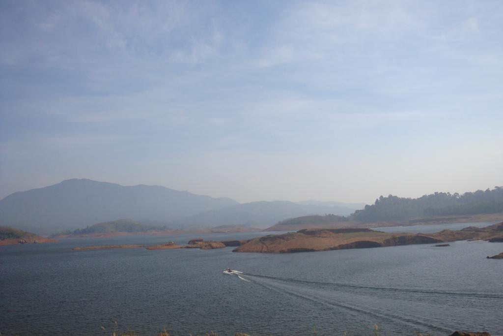 Wayanad Gate Resort 마난타바디 외부 사진